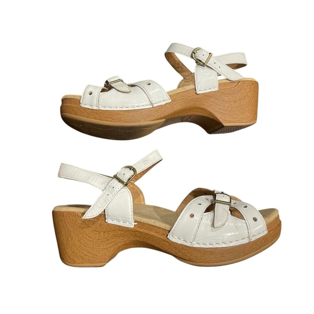 Dansko Sissy Strappy Leather Clog Sandals SZ 40 Wooden Heels Boho Indie